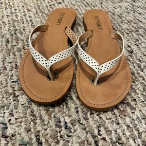 Report sandals